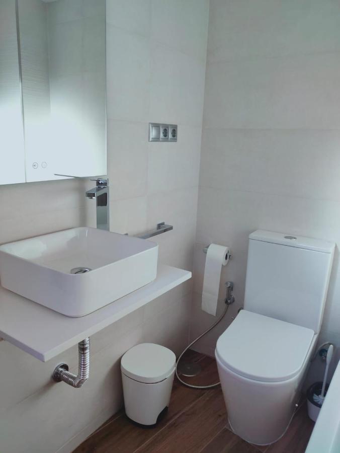 Beautiful Apartment In Third Line Beach Boliches Fuengirola Exterior foto